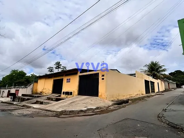 Casa com 414m² 5 quartos e 5 banheiros, à venda, no bairro Residencial Cândido Queiroz em Aparecida de Goiânia