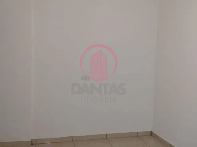 Casa com 40m² 1 quarto e 1 banheiro, para alugar, no bairro Novo Osasco em Osasco