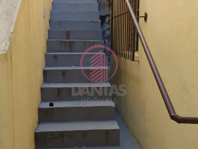 Casa com 40m² 1 quarto e 1 banheiro, para alugar, no bairro Novo Osasco em Osasco
