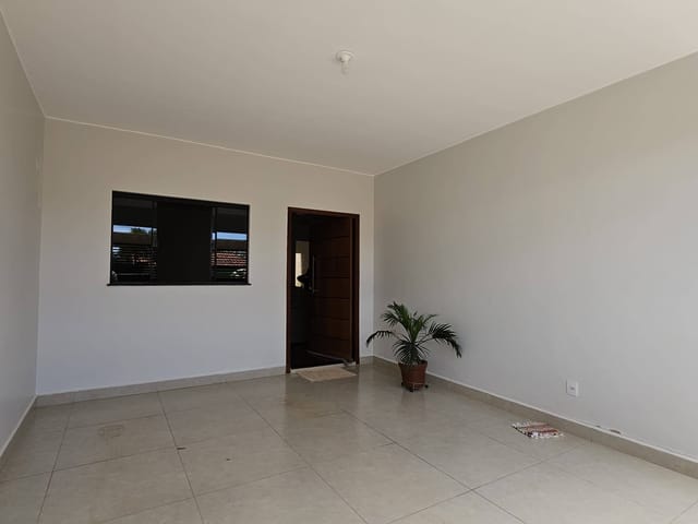 Foto do Casa - Casa Espaçosa de 4 Quartos com Acabamentos Premium à venda, Jardim Califórnia, Formosa, GO | ERAF CORRETORA DE IMOVEIS
