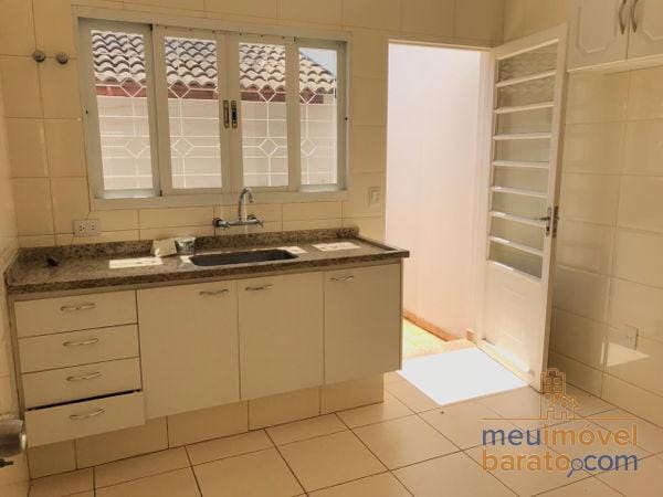 Casa, 3 quartos, 170 m² - Foto 3