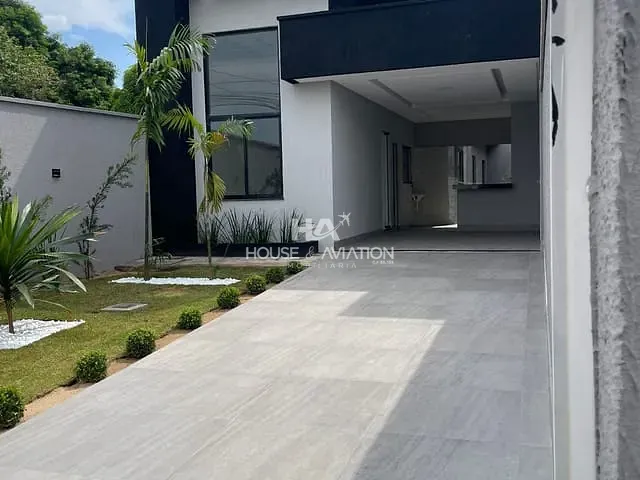 Casa com 205m² 3 quartos e 2 banheiros, à venda, no bairro Jardim Buriti Sereno em Aparecida de Goiânia