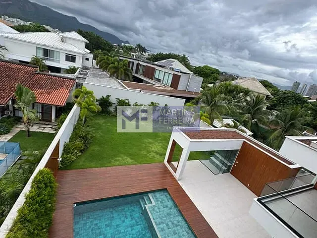 Casa 5 quartos e 10 banheiros, à venda, no bairro Barra da Tijuca em Rio de Janeiro