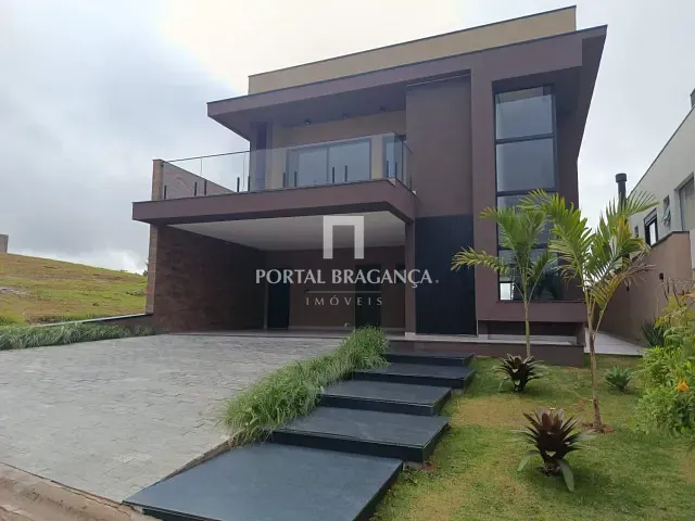 Casa com 456m² 4 quartos e 5 banheiros, à venda, no bairro Condomínio Vale das Águas em Bragança Paulista