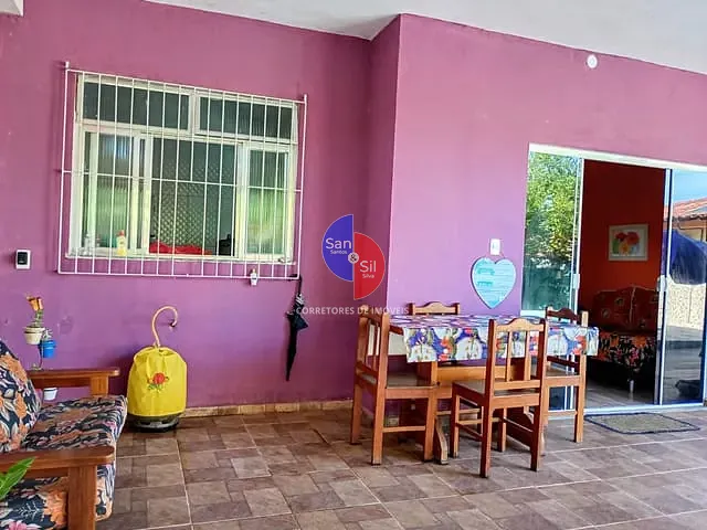 Casa com 362m² 3 quartos e 2 banheiros, à venda, no bairro Cantagalo em Guapimirim