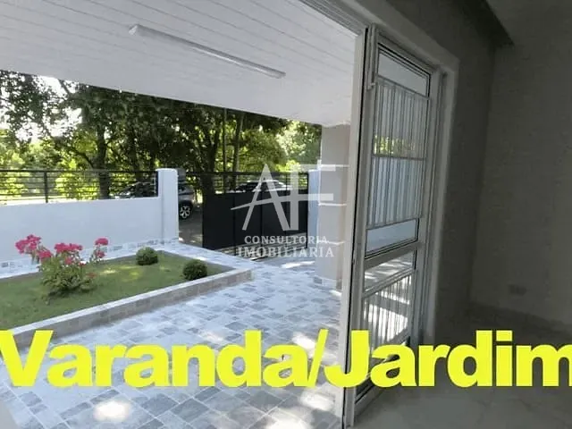 Casa com 280m² 3 quartos e 2 banheiros, à venda, no bairro Jardim Satélite em São José dos Campos