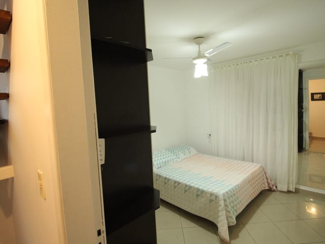 Sobrado com 213m² 3 quartos e 4 banheiros, à venda, no bairro Centro em Ponta Grossa