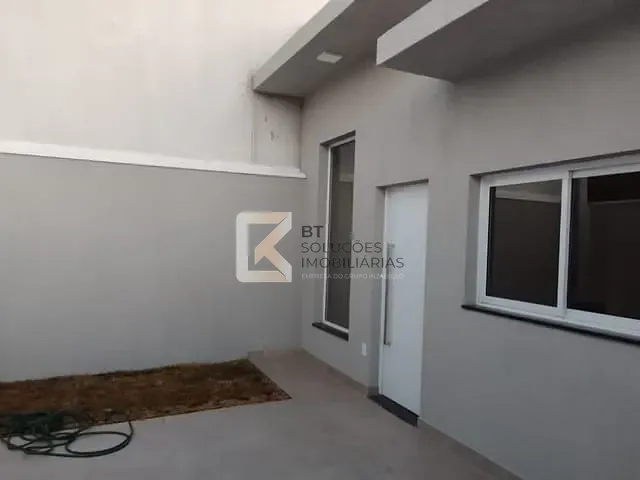 Casa com 175m² 3 quartos e 1 banheiro, à venda, no bairro Jardim das Maritacas em Indaiatuba