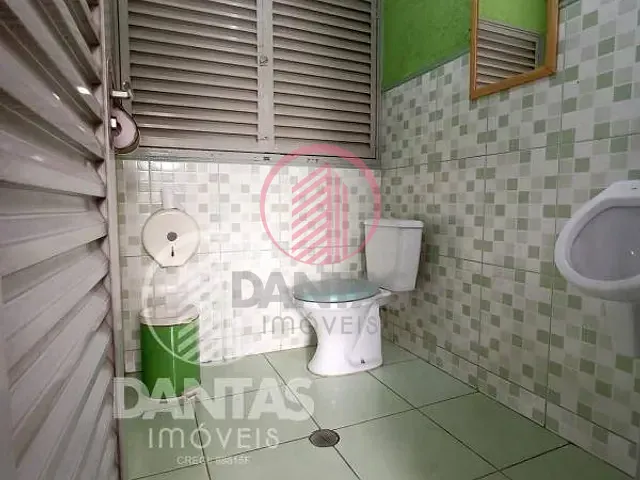 Casa com 263m² 3 quartos e 4 banheiros, para alugar, no bairro Presidente Altino em Osasco