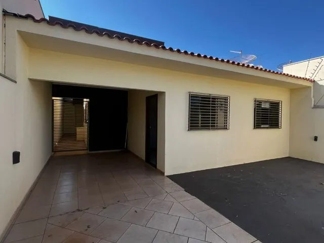 Foto do Casa - Casa com 3 dormitórios à venda, 83 m² por R$ 350.000,00 - Jardim Roland Garden - Rolândia/PR | Imobiliária Rolândia
