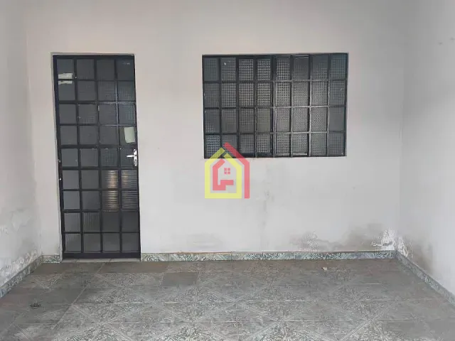 Casa com 300m² 3 quartos e 2 banheiros, à venda ou para alugar, no bairro Novo Horizonte em Marabá