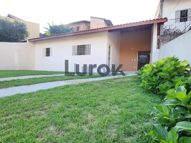 Casa com 360m² 3 quartos e 1 banheiro, para alugar, no bairro Jardim América II em Valinhos