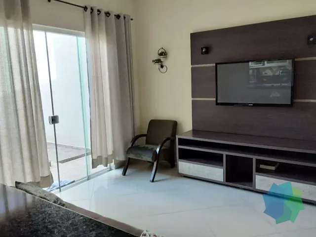 Casa com 175m² 2 quartos e 2 banheiros, à venda, no bairro Jardim Santa Marta em Salto