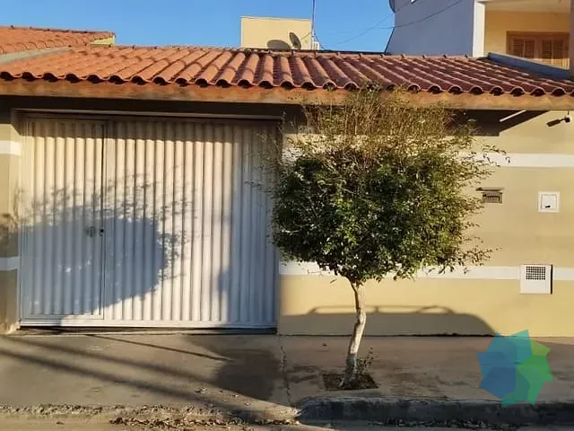 Casa com 175m² 2 quartos e 2 banheiros, à venda, no bairro Jardim Santa Marta em Salto