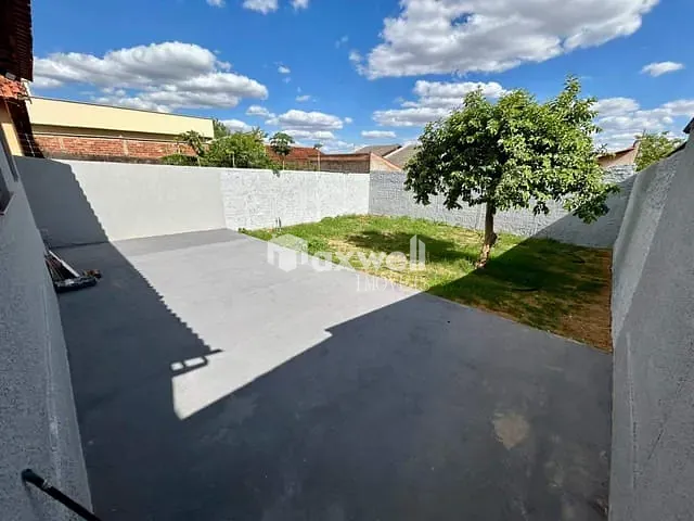 Casa com 372m² 3 quartos e 2 banheiros, à venda, no bairro Setor Marista Sul em Aparecida de Goiânia