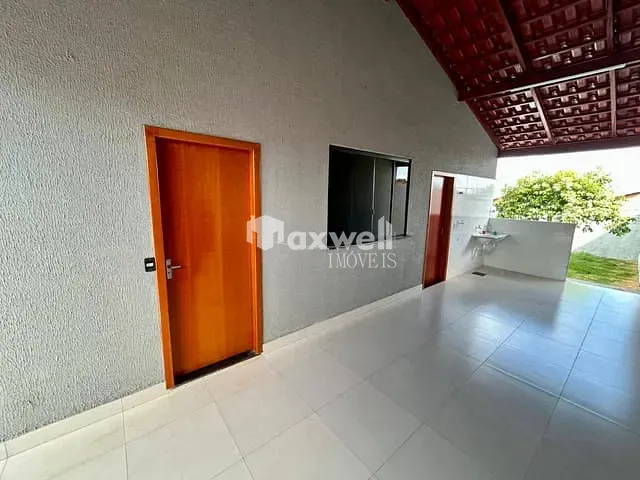 Casa com 372m² 3 quartos e 2 banheiros, à venda, no bairro Setor Marista Sul em Aparecida de Goiânia