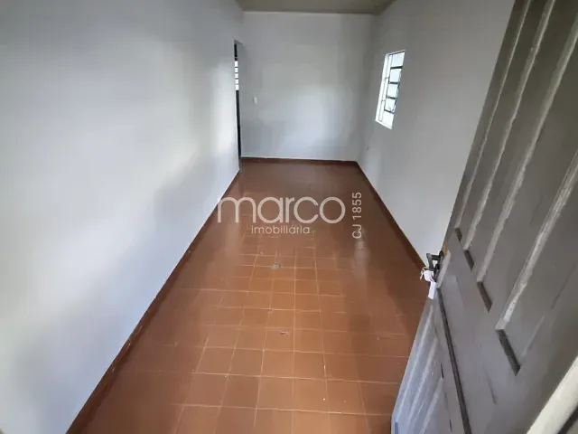 Casa 3 quartos e 2 banheiros, para alugar, no bairro Setor Sol Nascente em Goiânia