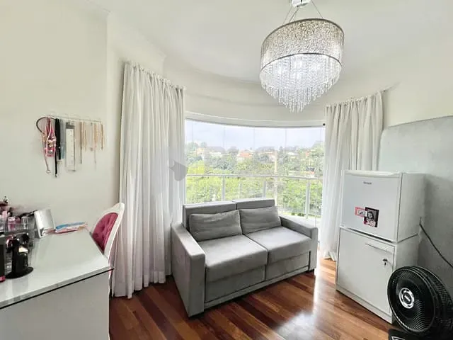 Casa 4 quartos e 6 banheiros, à venda, no bairro Horto Florestal em São Paulo