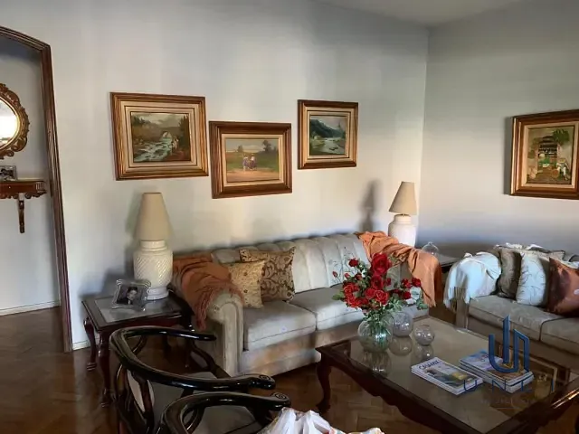 Casa 4 quartos e 3 banheiros, à venda, no bairro Laranjal em Volta Redonda