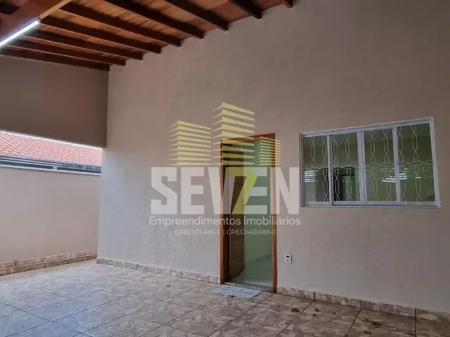 Casa com 120m² 2 quartos e 2 banheiros, à venda, no bairro Jardim Helena em Bauru