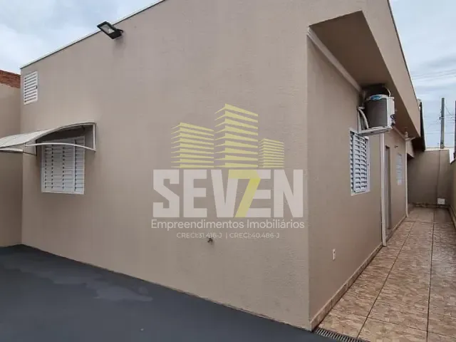 Casa com 120m² 2 quartos e 2 banheiros, à venda, no bairro Jardim Helena em Bauru