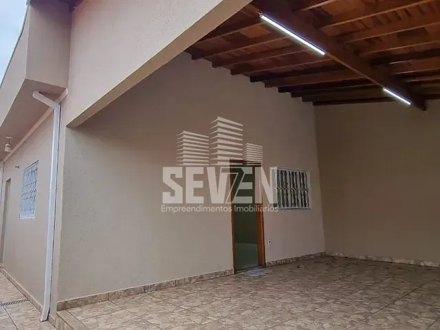 Casa com 120m² 2 quartos e 2 banheiros, à venda, no bairro Jardim Helena em Bauru