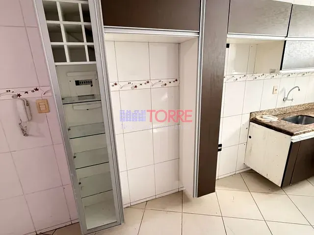 Casa 3 quartos e 2 banheiros, para alugar, no bairro Alto Maron em Itabuna