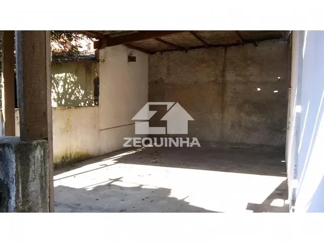 Casa com 485m² 3 quartos e 2 banheiros, à venda, no bairro Jardim Roberto em Osasco