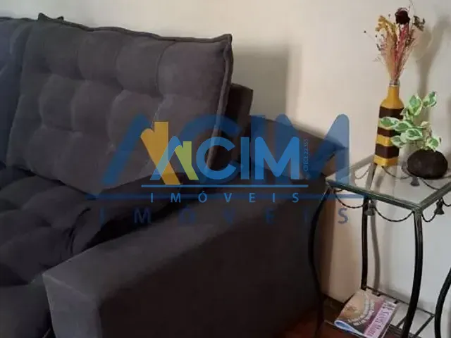 Casa com 250m² 3 quartos e 1 banheiro, à venda, no bairro Centro em Jaguariúna