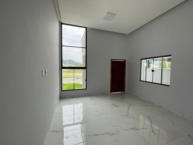 Casa 3 quartos e 3 banheiros, à venda, no bairro Ubatiba em Maricá