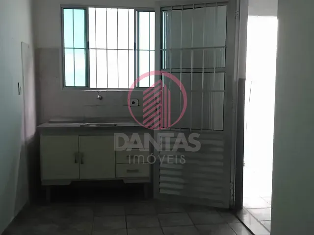 Casa 1 quarto e 1 banheiro, para alugar, no bairro Vila Yolanda em Osasco