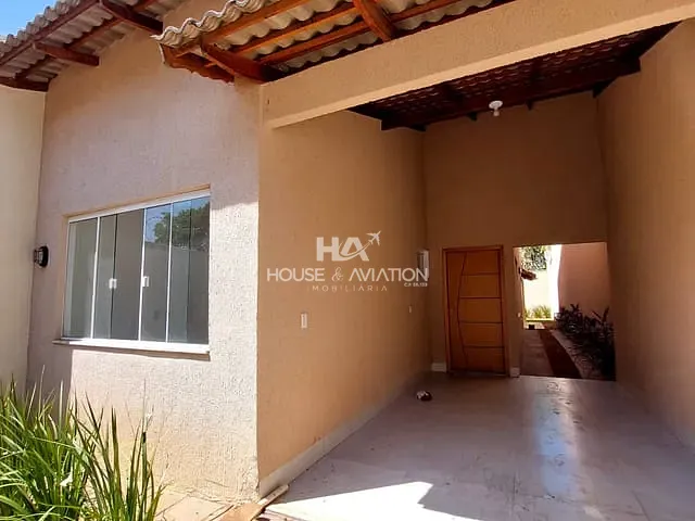 Casa com 180m² 3 quartos e 2 banheiros, à venda, no bairro Jardim Mariliza em Goiânia