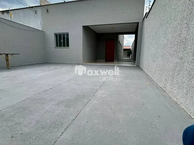 Casa com 107m² 2 quartos e 2 banheiros, à venda, no bairro Independência em Aparecida de Goiânia