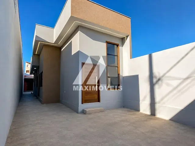 Casa com 180m² 2 quartos e 2 banheiros, à venda, no bairro São Francisco II em Araçuaí