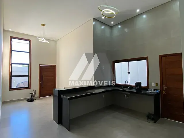 Casa com 180m² 2 quartos e 2 banheiros, à venda, no bairro São Francisco II em Araçuaí