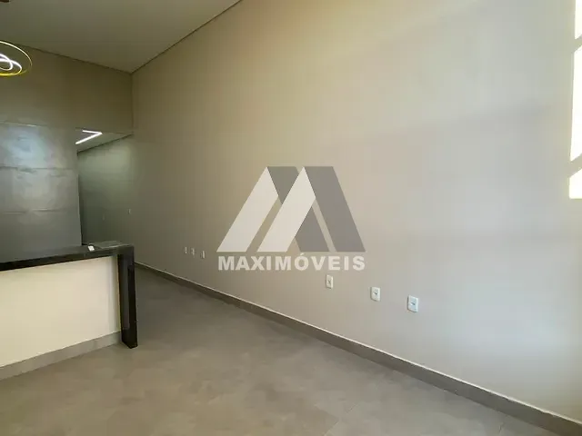Casa com 180m² 2 quartos e 2 banheiros, à venda, no bairro São Francisco II em Araçuaí