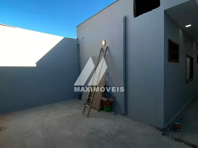Casa com 180m² 2 quartos e 2 banheiros, à venda, no bairro São Francisco II em Araçuaí