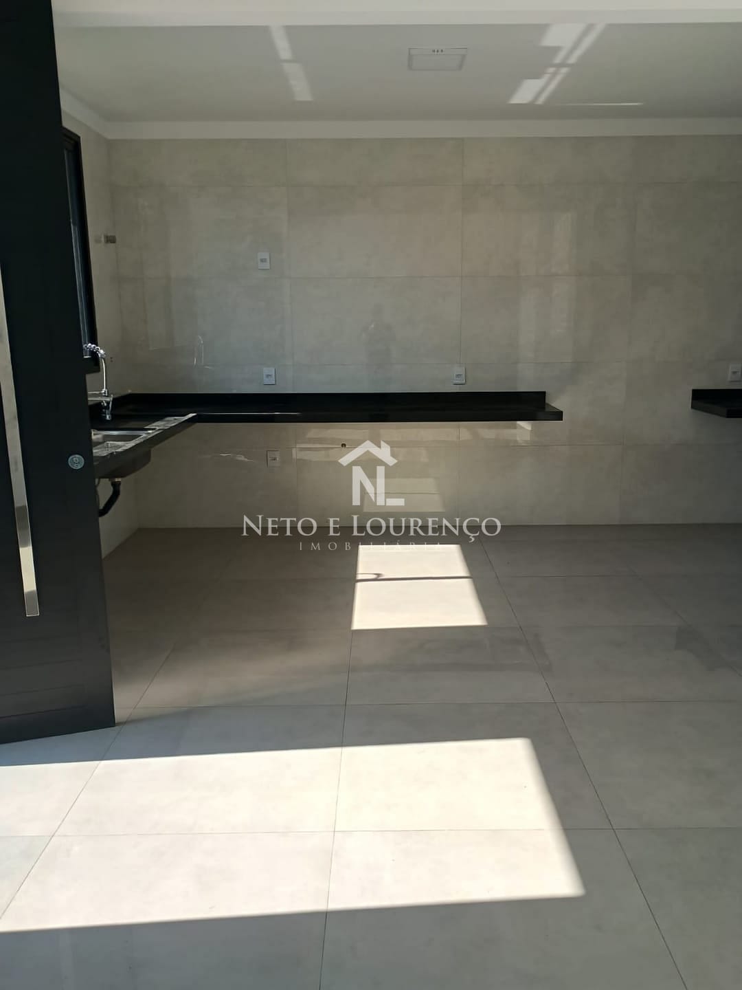 Casa à venda com 3 quartos, 120m² - Foto 11