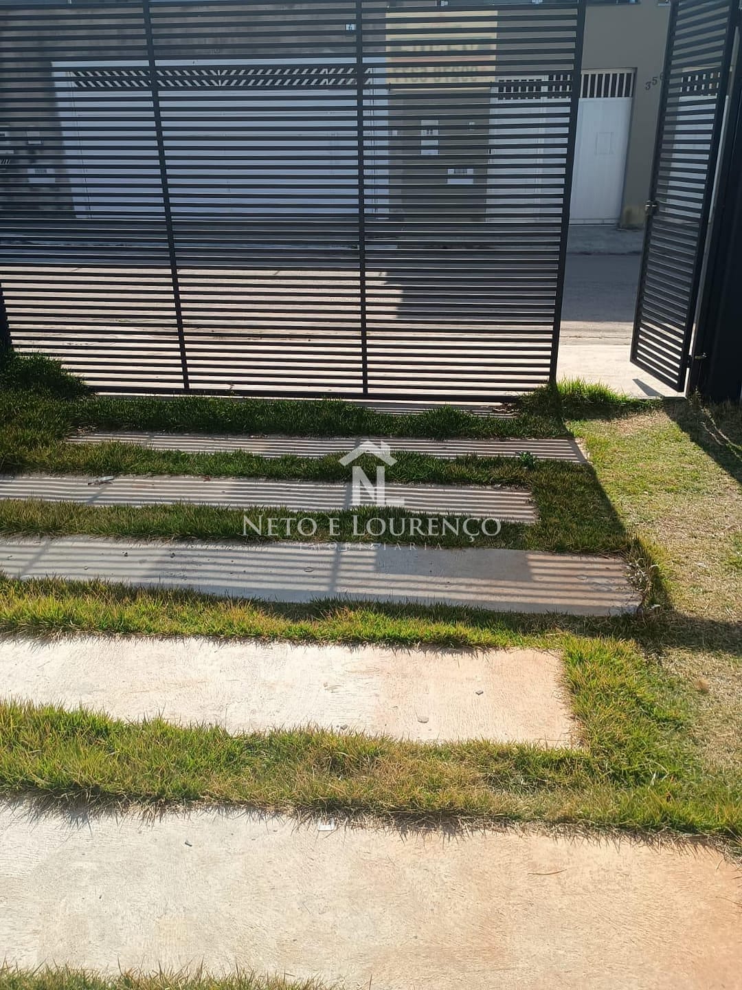 Casa à venda com 3 quartos, 120m² - Foto 3