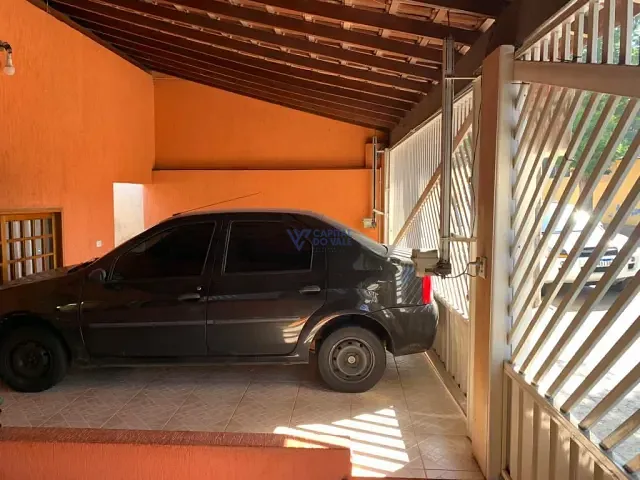 Casa com 323m² 2 quartos e 2 banheiros, à venda, no bairro Parque Industrial em São José dos Campos