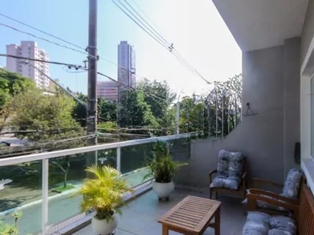 Casa com 239m² 3 quartos e 5 banheiros, à venda, no bairro Cambuci em São Paulo