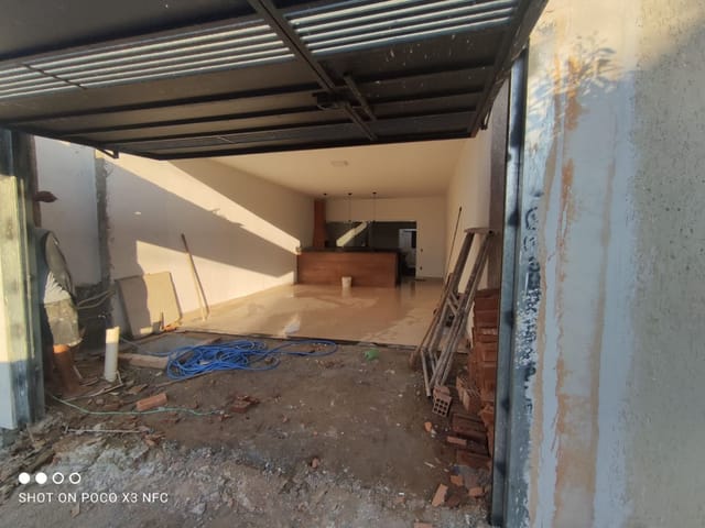 Casa com 135m² 2 quartos e 2 banheiros, à venda, no bairro Vila Fleming em São João da Boa Vista