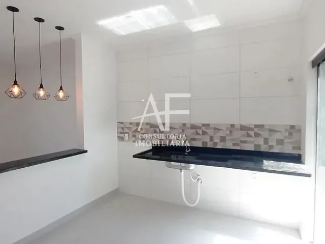 Casa com 125m² 2 quartos e 2 banheiros, à venda, no bairro Residencial San Marino em Taubaté
