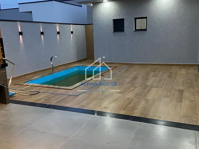 Casa 3 quartos e 4 banheiros, à venda, no bairro Loteamento Residencial Pérola do Vale em Tremembé