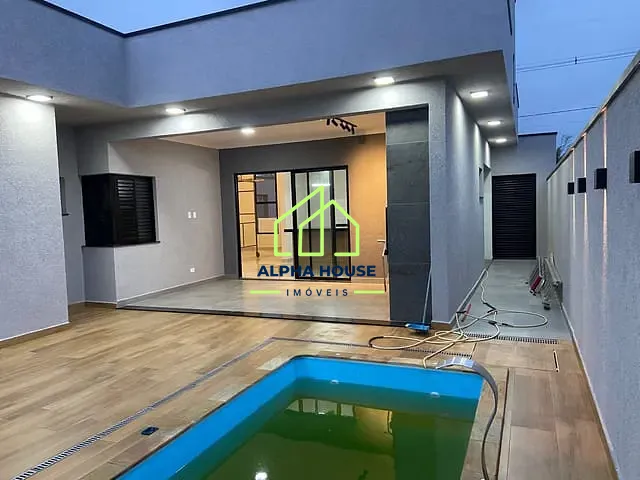 Casa 3 quartos e 4 banheiros, à venda, no bairro Loteamento Residencial Pérola do Vale em Tremembé
