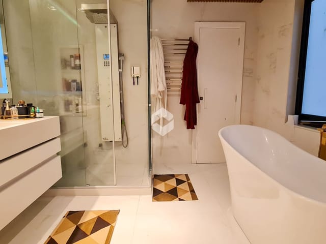 Casa com 300m² 4 quartos e 6 banheiros, à venda, no bairro Recreio dos Bandeirantes em Rio de Janeiro