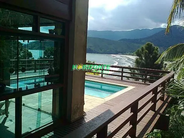 Casa com 550m² 5 quartos e 4 banheiros, à venda, no bairro Barequeçaba em São Sebastião