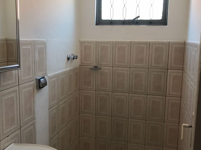 Casa com 125m² 1 quarto e 1 banheiro, para alugar, no bairro Parque Valença I em Campinas