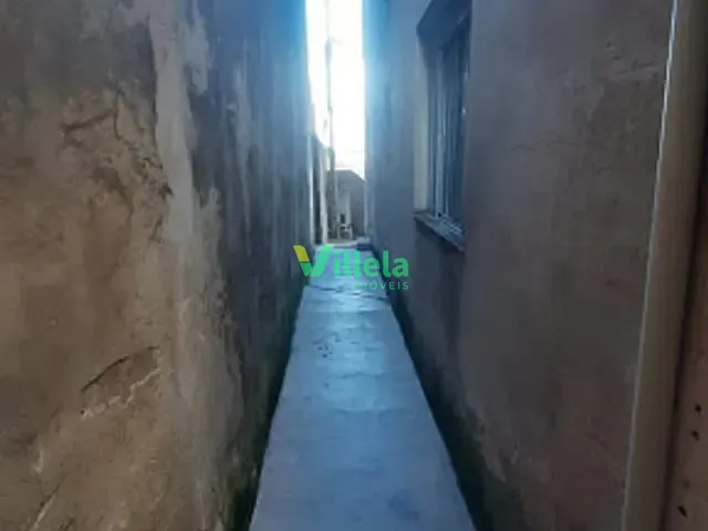 Casa 3 quartos e 1 banheiro, à venda, no bairro Parque Residencial Califórnia em Itaquaquecetuba