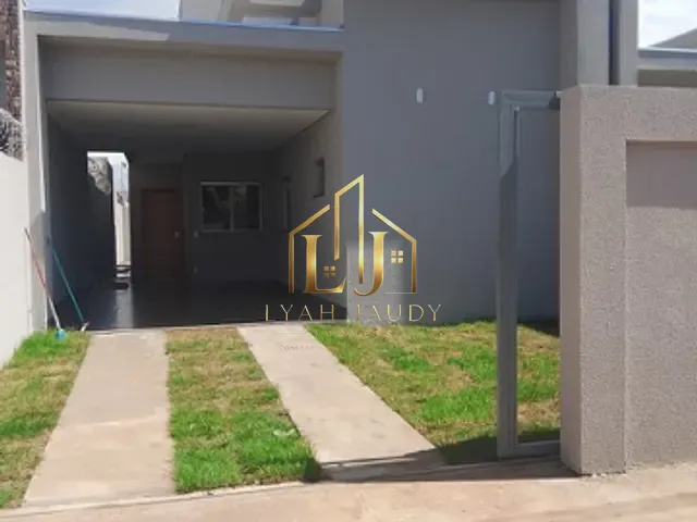Casa com 225m² 3 quartos e 2 banheiros, à venda, no bairro Jardim Universitário em Cuiabá